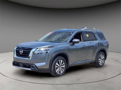 Certified 2024 Nissan Pathfinder SL