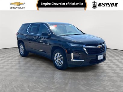 Used 2022 Chevrolet Traverse LS