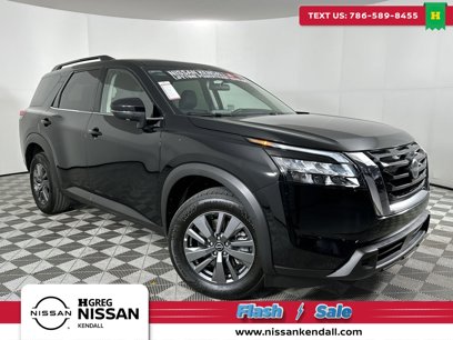 Certified 2025 Nissan Pathfinder SV