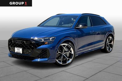 New 2025 Audi RS Q8 performance