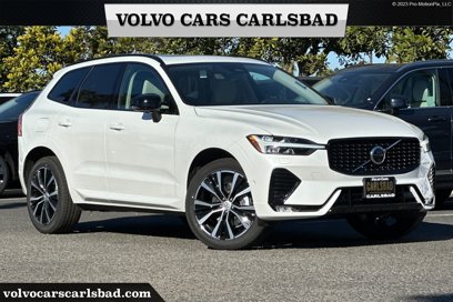 New 2025 Volvo XC60 B5 Plus w/ Protection Package Premier