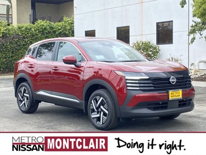 New 2025 Nissan Kicks SV