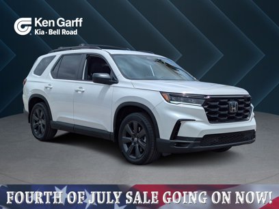 Used 2025 Honda Pilot Sport
