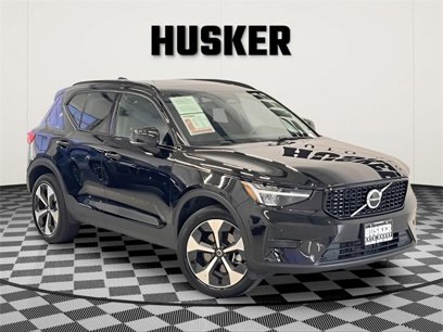 Used 2024 Volvo XC40 B5 Core