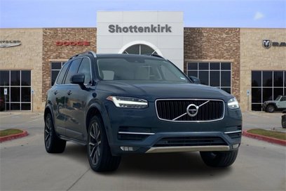 Used 2018 Volvo XC90 T5 Momentum w/ Convenience Package