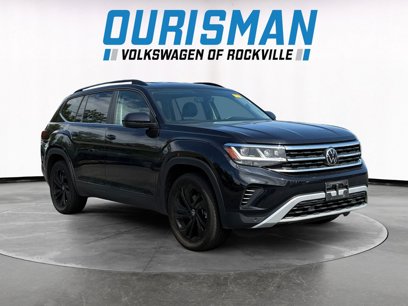 Used 2022 Volkswagen Atlas SE w/ Black Wheel Package