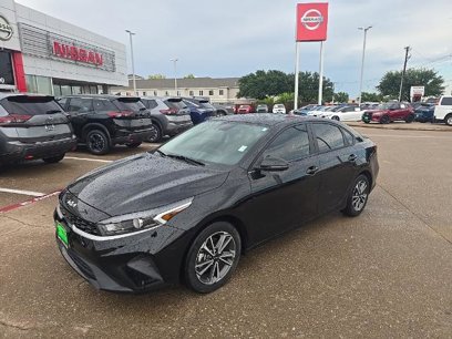 Used 2022 Kia Forte LXS w/ LXS Technology Package