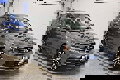 Used 2017 Volkswagen Jetta SE