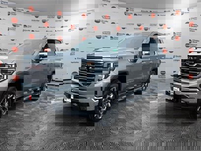 New 2025 GMC Sierra 1500 SLT w/ SLT Premium Package