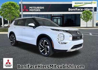 New 2024 Mitsubishi Outlander SE