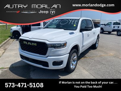 New 2025 RAM 1500 4x4 Crew Cab