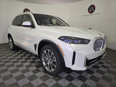 New 2026 BMW X5 xDrive50e w/ Premium Package