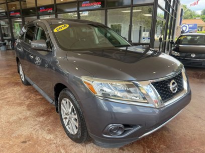 Used 2014 Nissan Pathfinder S