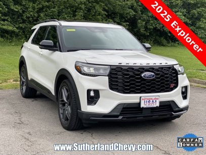 Used 2025 Ford Explorer ST