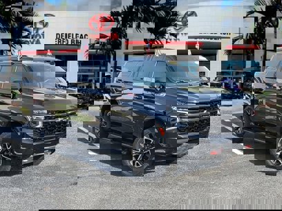 Used 2022 Chevrolet Suburban Z71 w/ Luxury Package
