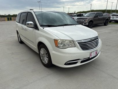Used 2012 Chrysler Town & Country Limited w/ Luxury Group