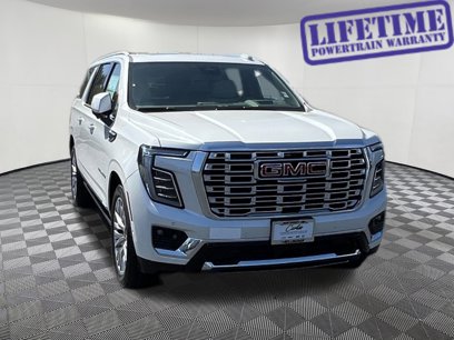 New 2025 GMC Yukon XL Denali w/ Sun & Power Step Package