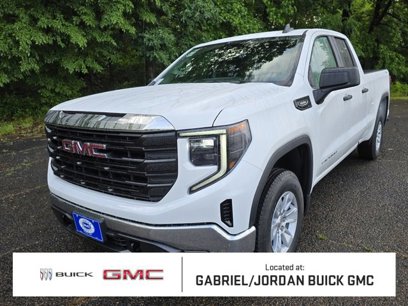 New 2025 GMC Sierra 1500 Pro w/ Pro Value Package