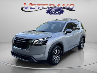 Used 2022 Nissan Pathfinder SL