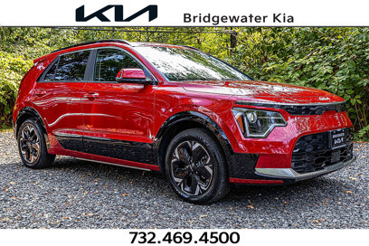 Used 2024 Kia Niro Wind w/ Wind Preserve Package