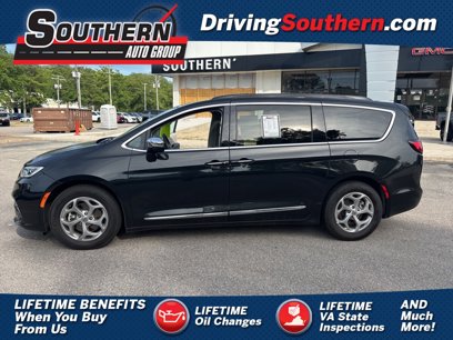Used 2023 Chrysler Pacifica Limited