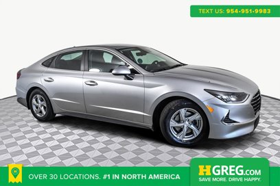 Used 2021 Hyundai Sonata SE w/ Preferred Accessory Package