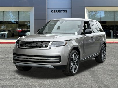 New 2025 Land Rover Range Rover SE