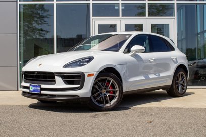 Used 2022 Porsche Macan S w/ Premium Package Plus