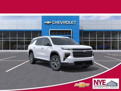 New 2025 Chevrolet Traverse LT w/ Driver Confidence Package