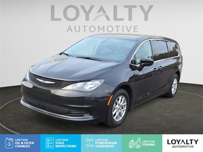 Used 2022 Chrysler Voyager LX