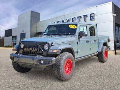 Used 2024 Jeep Gladiator Sport