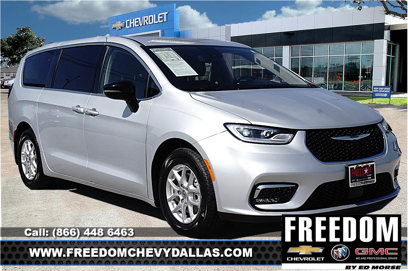 Used 2024 Chrysler Pacifica Touring-L