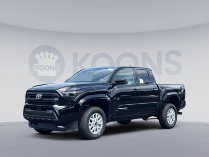 New 2025 Toyota Tacoma SR5