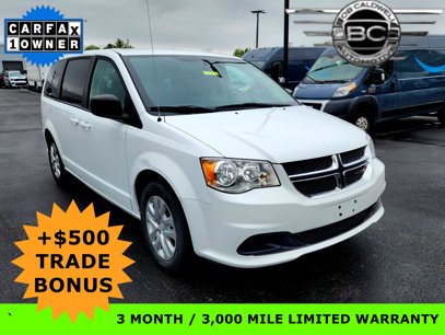 Used 2018 Dodge Grand Caravan SE w/ UConnect Hands-Free Group