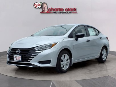 New 2025 Nissan Versa S w/ Trunk Package