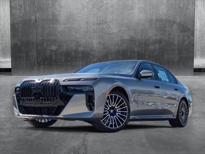 New 2025 BMW 740i w/ Premium Package