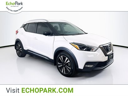 Used 2020 Nissan Kicks SR