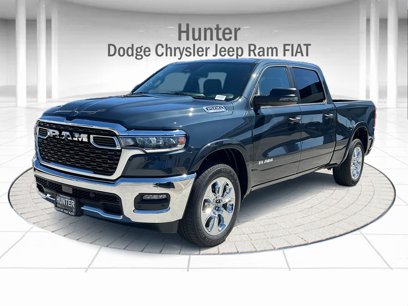 New 2025 RAM 1500 4x4 Crew Cab