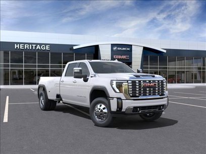 New 2025 GMC Sierra 3500 Denali w/ Denali Reserve Package