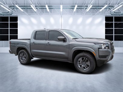 New 2025 Nissan Frontier SV