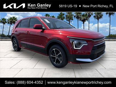 New 2025 Kia Niro LX