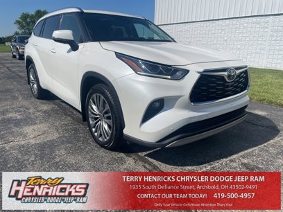 Used 2021 Toyota Highlander Platinum