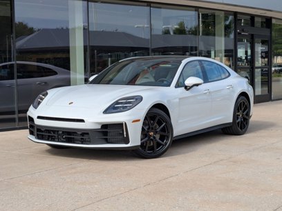 New 2025 Porsche Panamera 4