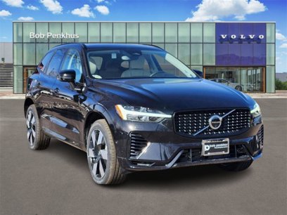 New 2025 Volvo XC60 T8 Plus w/ Protection Package Premier