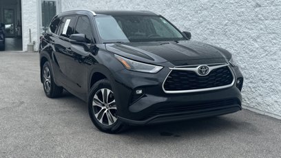 Used 2022 Toyota Highlander XLE