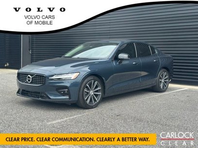 Used 2022 Volvo S60 B5 Momentum w/ Premium Package