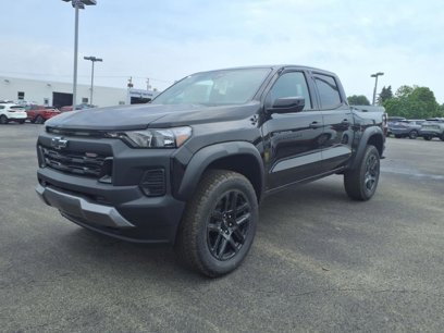 New 2025 Chevrolet Colorado Trail Boss w/ Midnight Edition