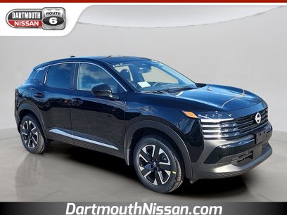 New 2025 Nissan Kicks SV