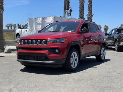 New 2025 Jeep Compass Latitude