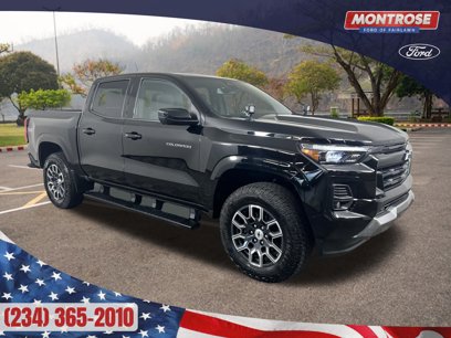 Used 2023 Chevrolet Colorado Z71 w/ Z71 Convenience Package 2
